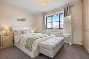 Photo 4- click for photo gallery